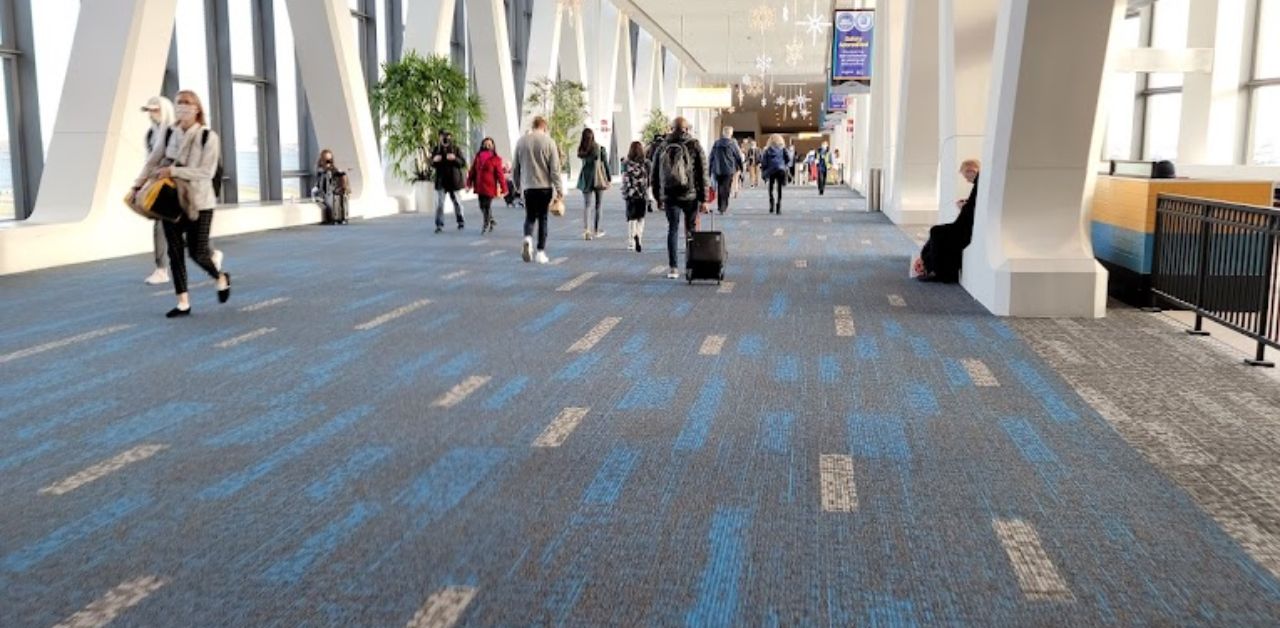 Icelandair LGA Terminal