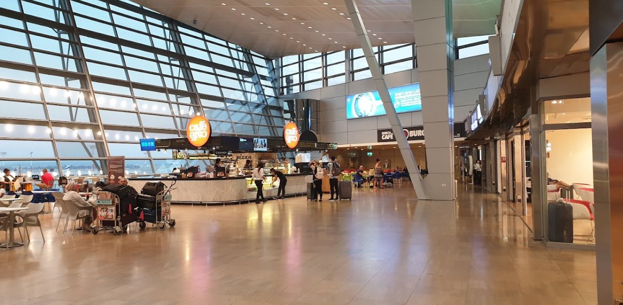 Vietnam Airlines TLV Terminal