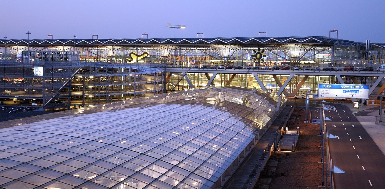 Breeze Airways CGN Terminal
