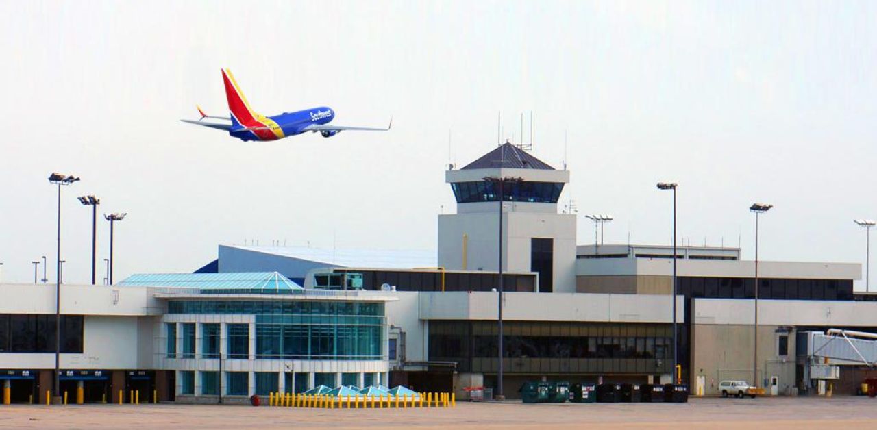 United Airlines CVG Terminal