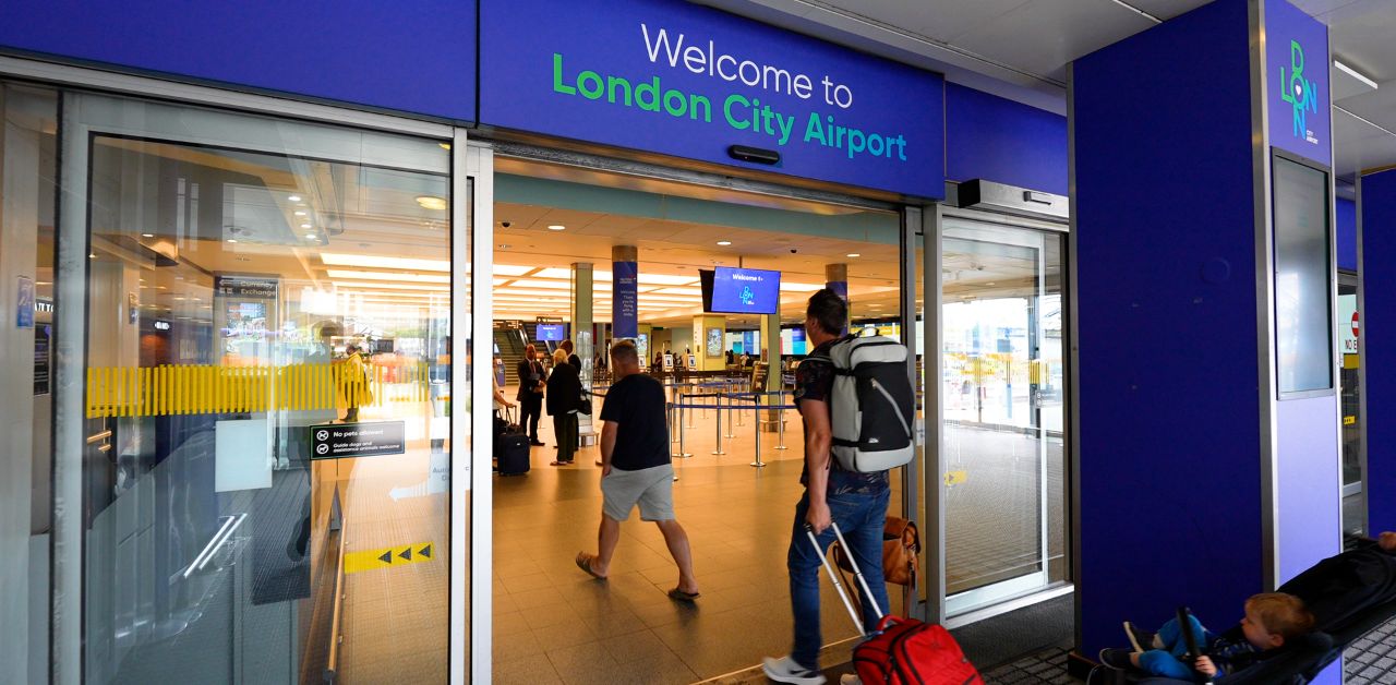 United Airlines LCY Terminal