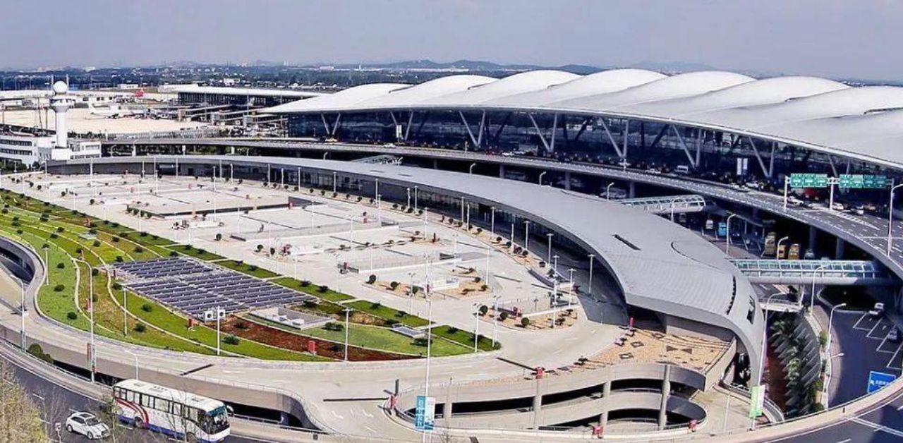 Breeze Airways NKG Terminal