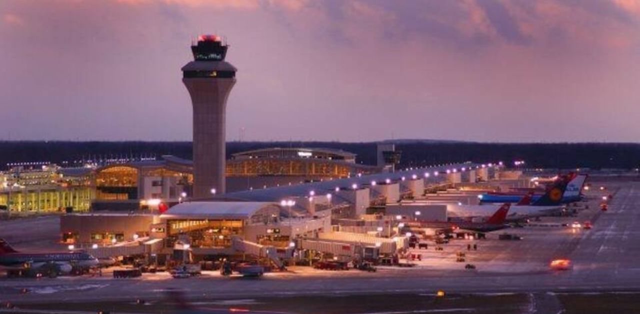 Air France DTW Terminal – Detroit Metropolitan Wayne County Airport