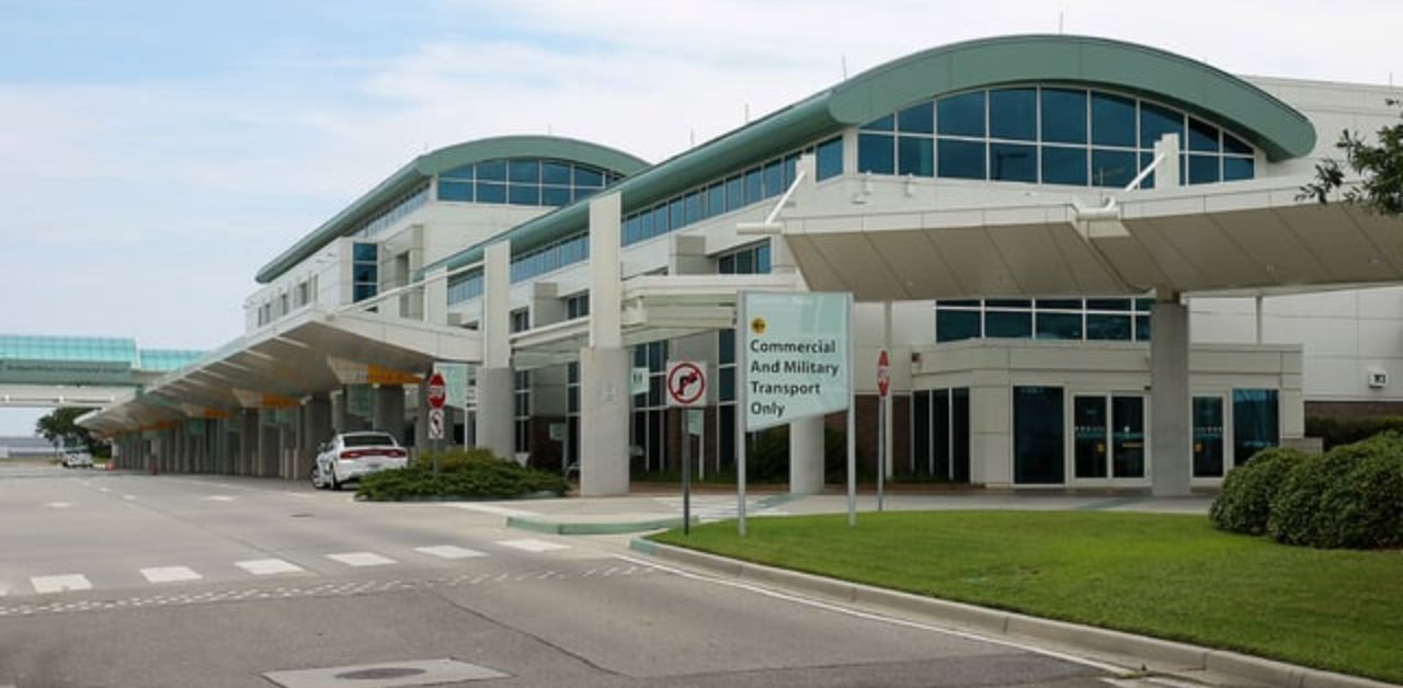 Air France GPT Terminal – Gulfport-Biloxi International Airport (1)