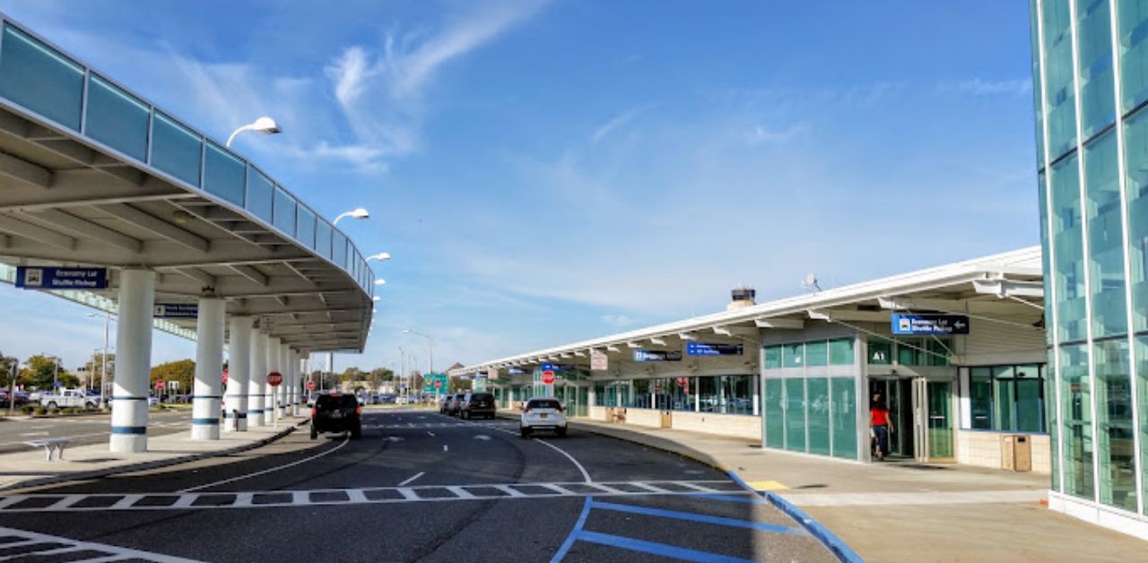Air France ISP Terminal – Long Island MacArthur Airport (1)