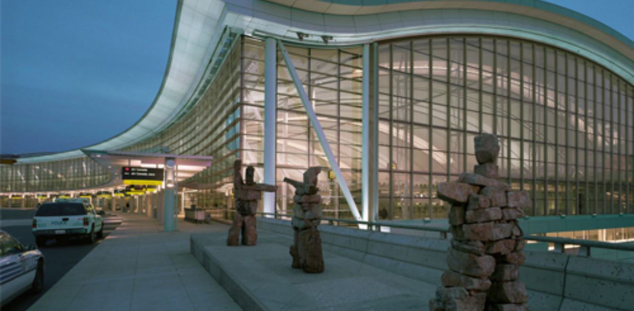 Air France YYZ Terminal – Toronto Pearson International Airport (1)