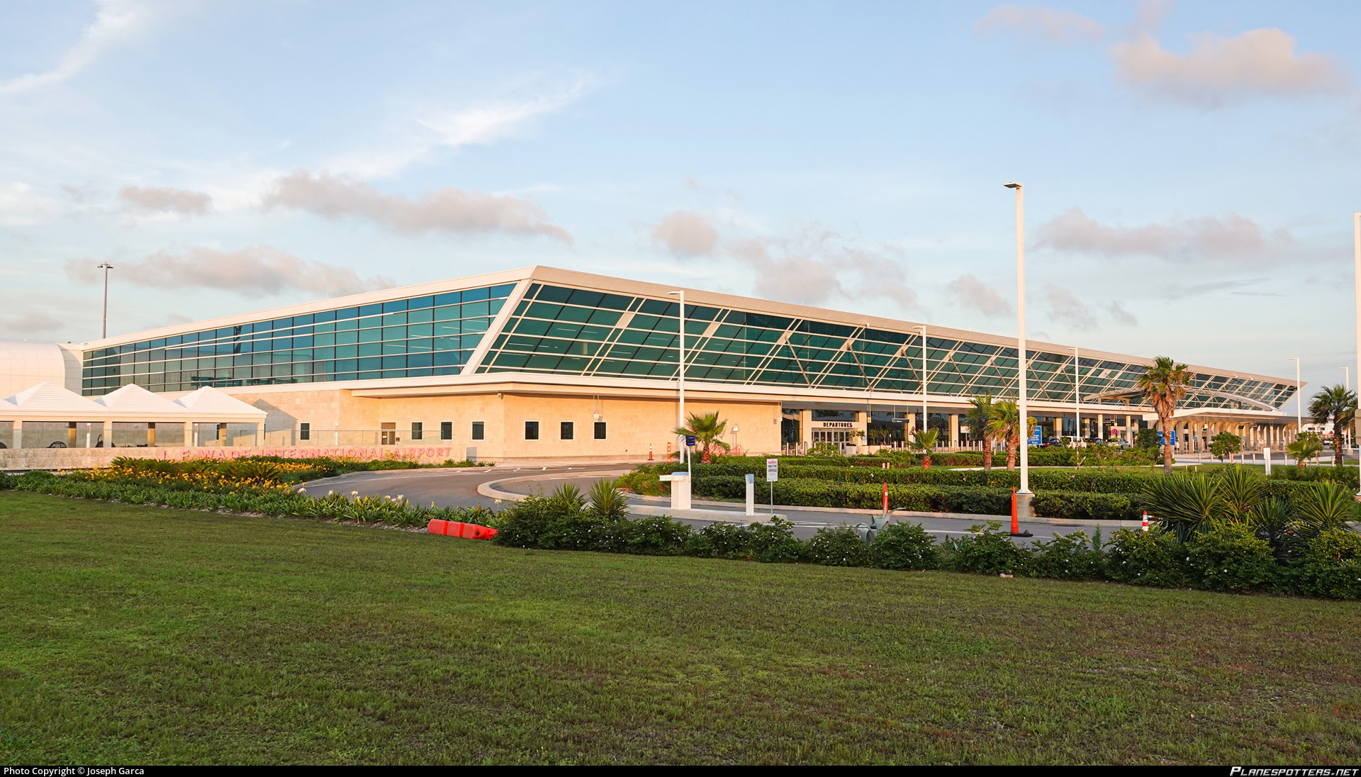 British Airways BDA Terminal – L.F. Wade International Airport