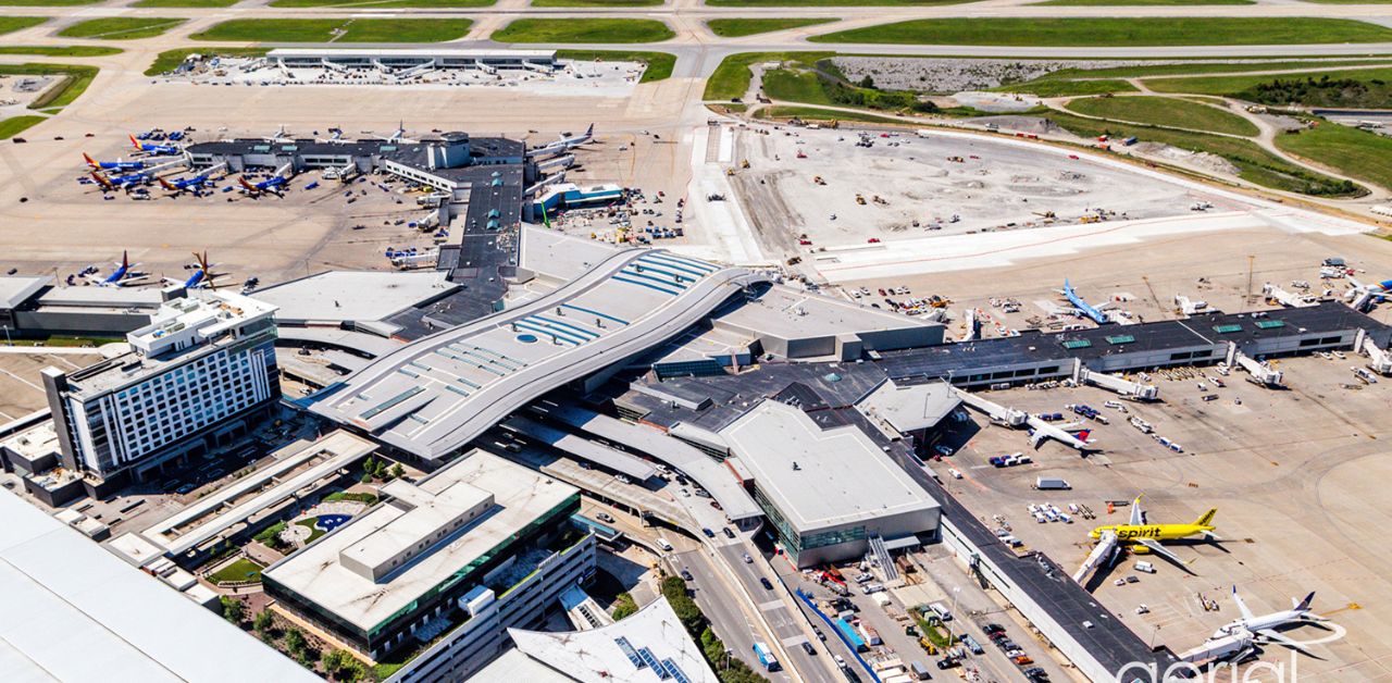 British Airways BNA Terminal – Nashville International Airport (1)