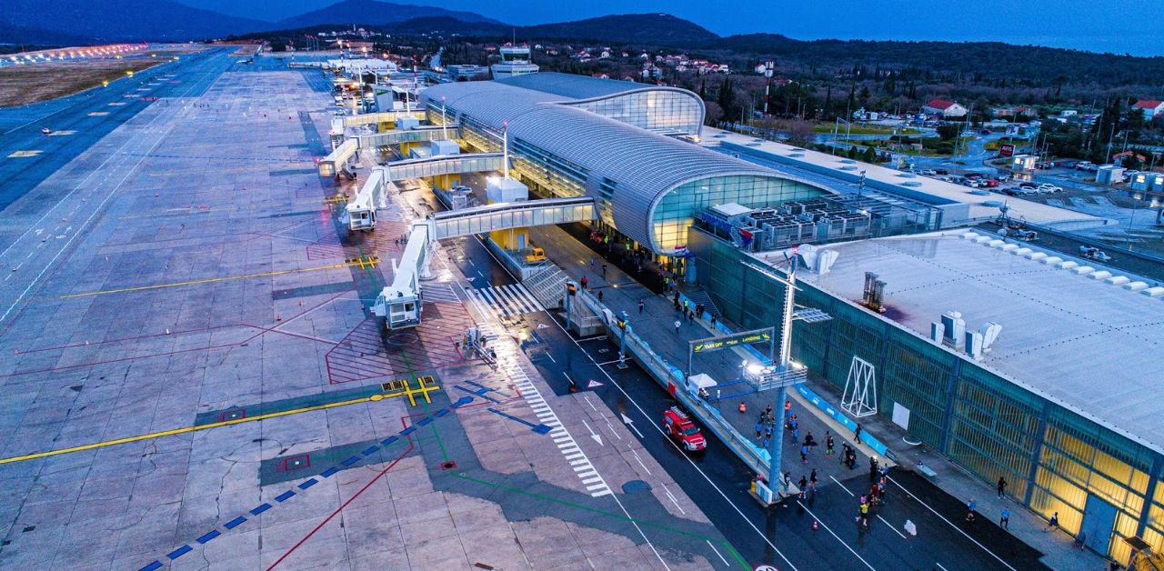 British Airways DBV Terminal – Dubrovnik Airport (1)