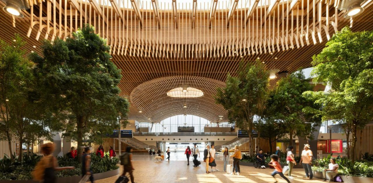 British Airways PDX Terminal – Portland International Airport (1)