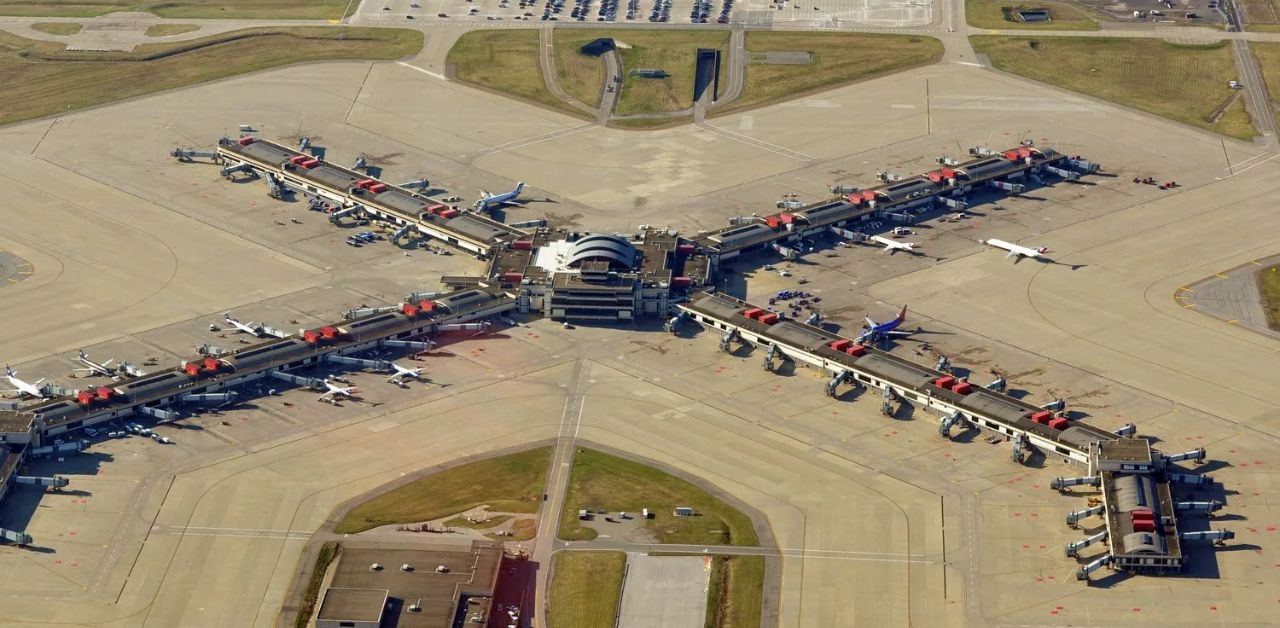 British Airways PIT Terminal – Pittsburgh International Airport
