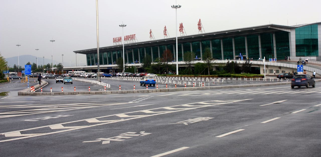 Singapore Airlines DLC Terminal – Dalian Zhoushuizi International Airport (1)