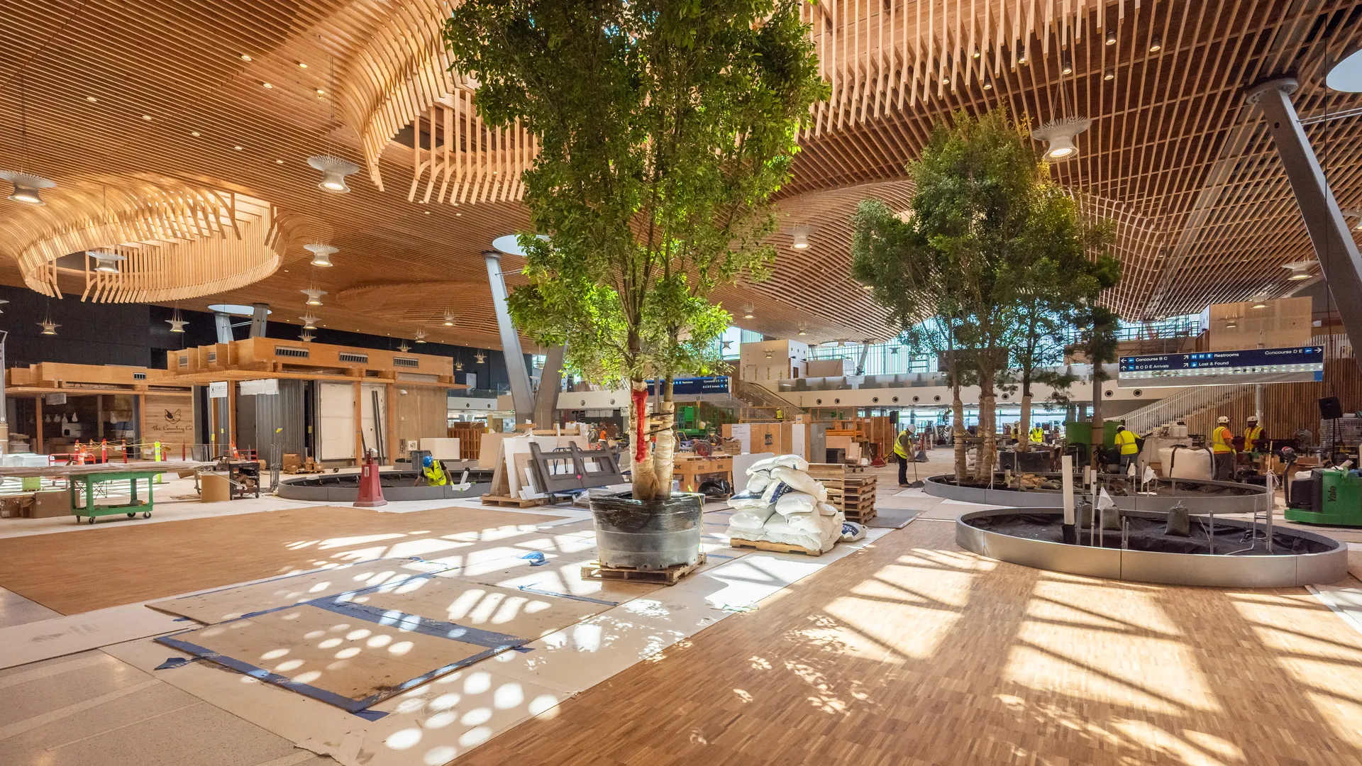 Singapore Airlines PDX Terminal – Portland International Airport