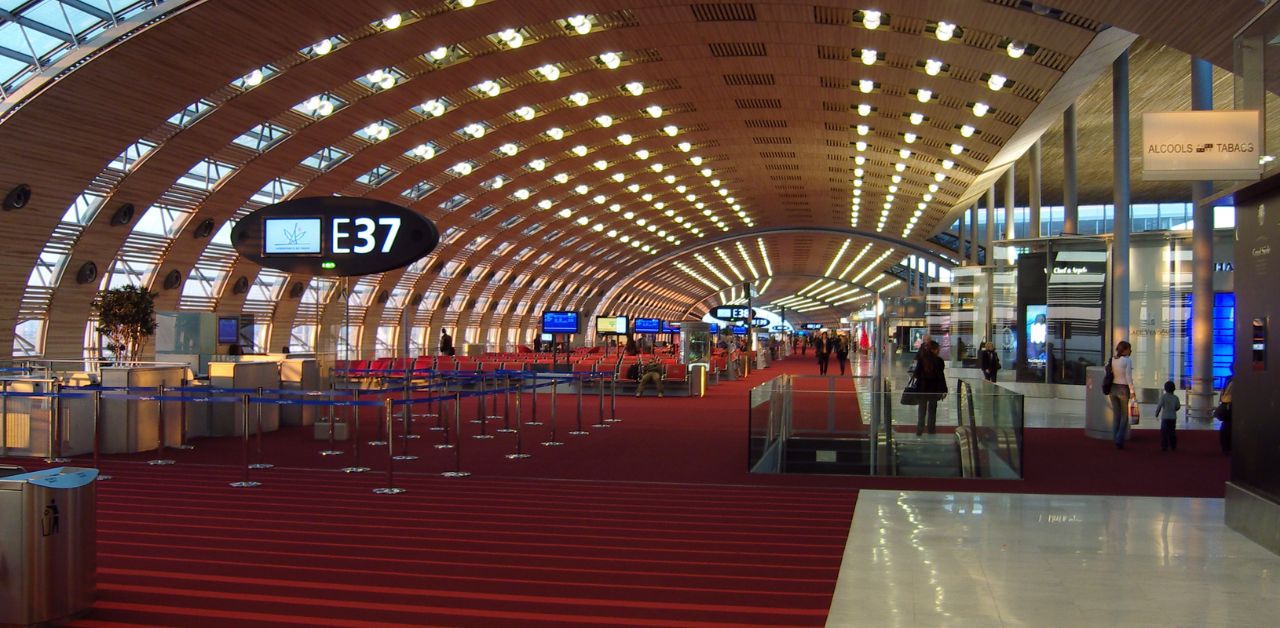 Starlux Airlines CDG Terminal – Paris Charles de Gaulle Airport (1)