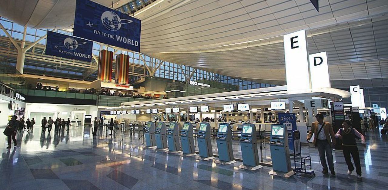 Starlux Airlines HND Terminal – Haneda Airport (1)