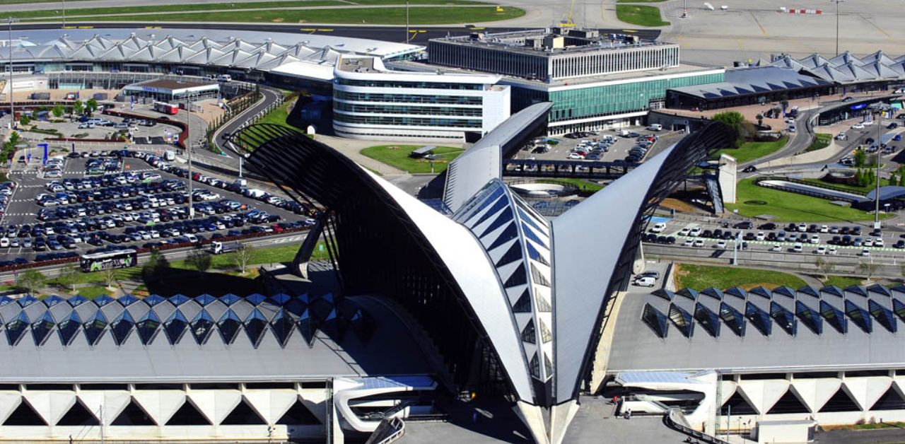 Scoot Airlines LYS Terminal – Lyon-Saint Exupéry Airport