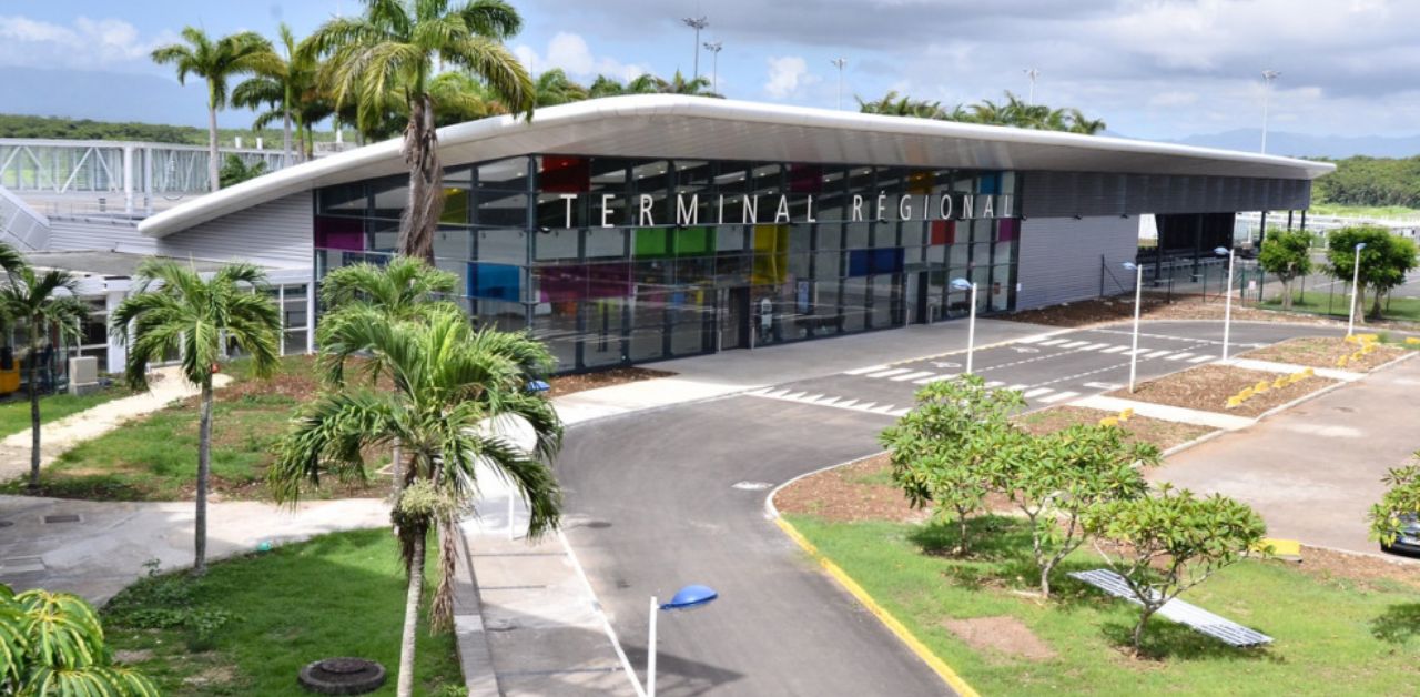 Air Canada PTP Terminal