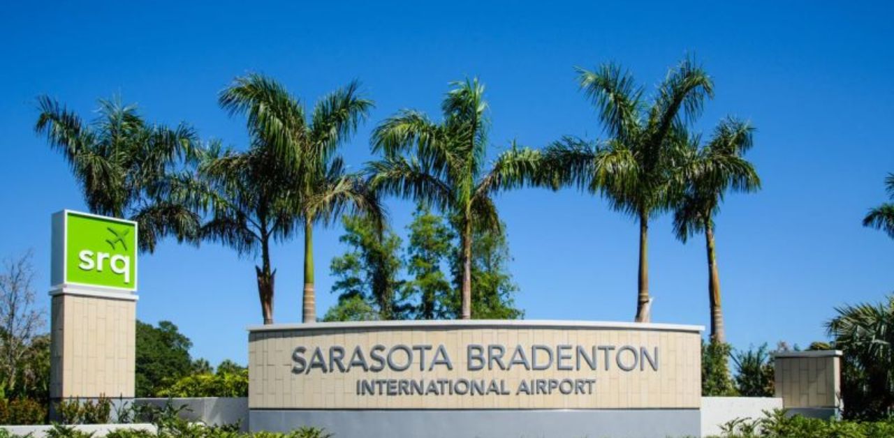 Air Canada SRQ Terminal