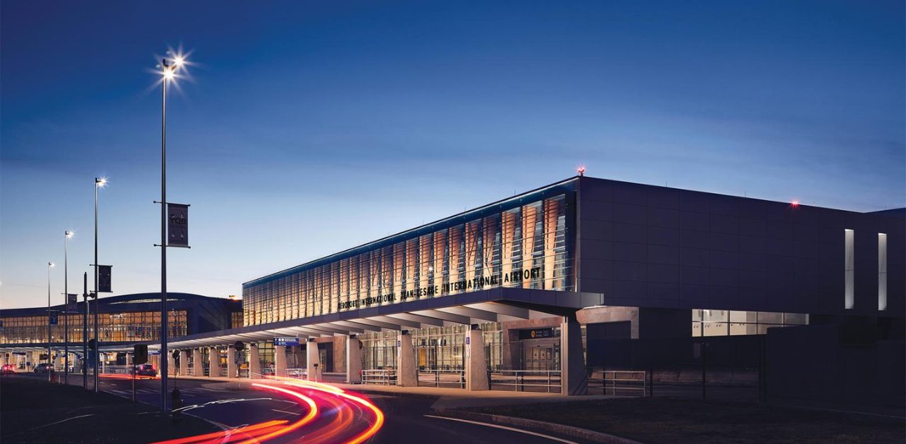 Air Canada YQB Terminal