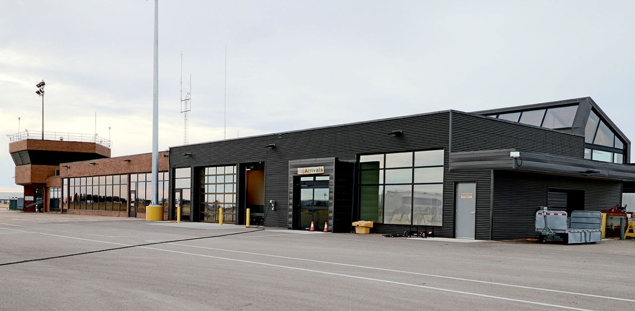 Air Canada YXH Terminal