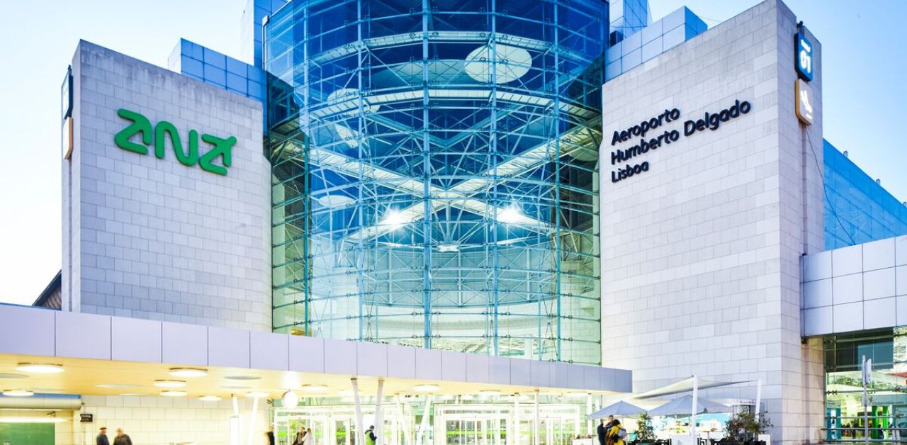 Breeze Airways LIS Terminal