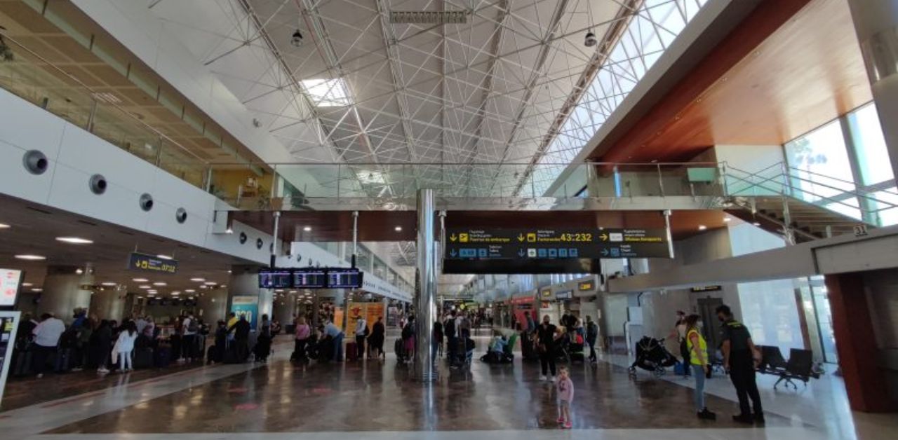 Egyptair TFS Terminal – Tenerife South Airport